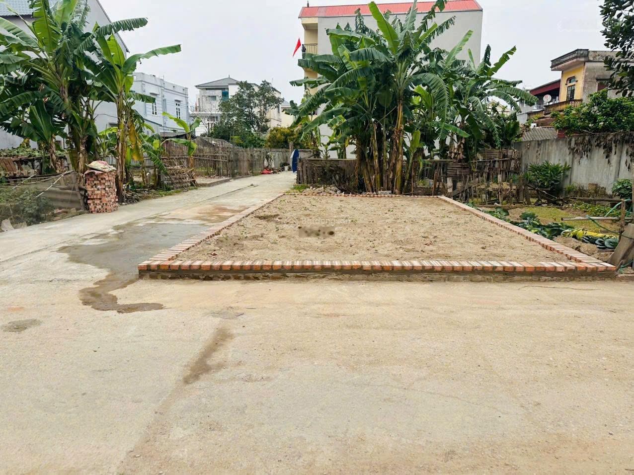 Bán Đất Quốc lộ 6, Xã Xuân Mai, Hà Nội, giá cực chất 19 triệu / m2, diện tích 80 m2