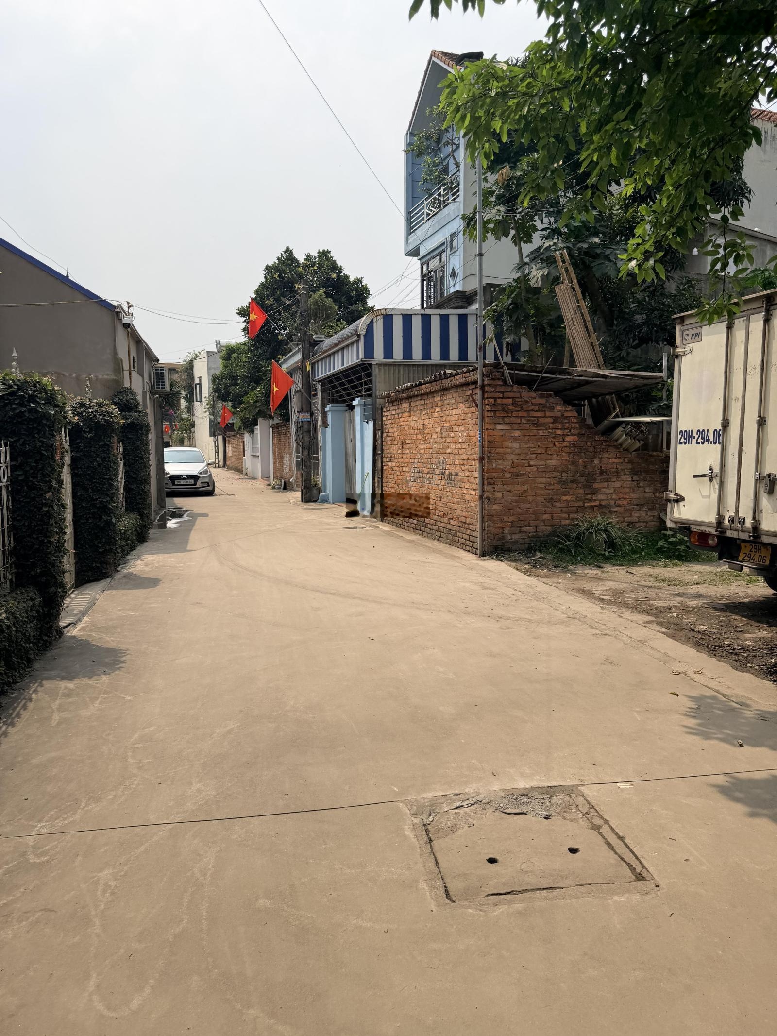 Hàng hiếm tại Nam Phương Tiến, hơn 1,2 tỷ, 95 m2,full thổ cư, sẵn sổ đỏ- ô tô thông