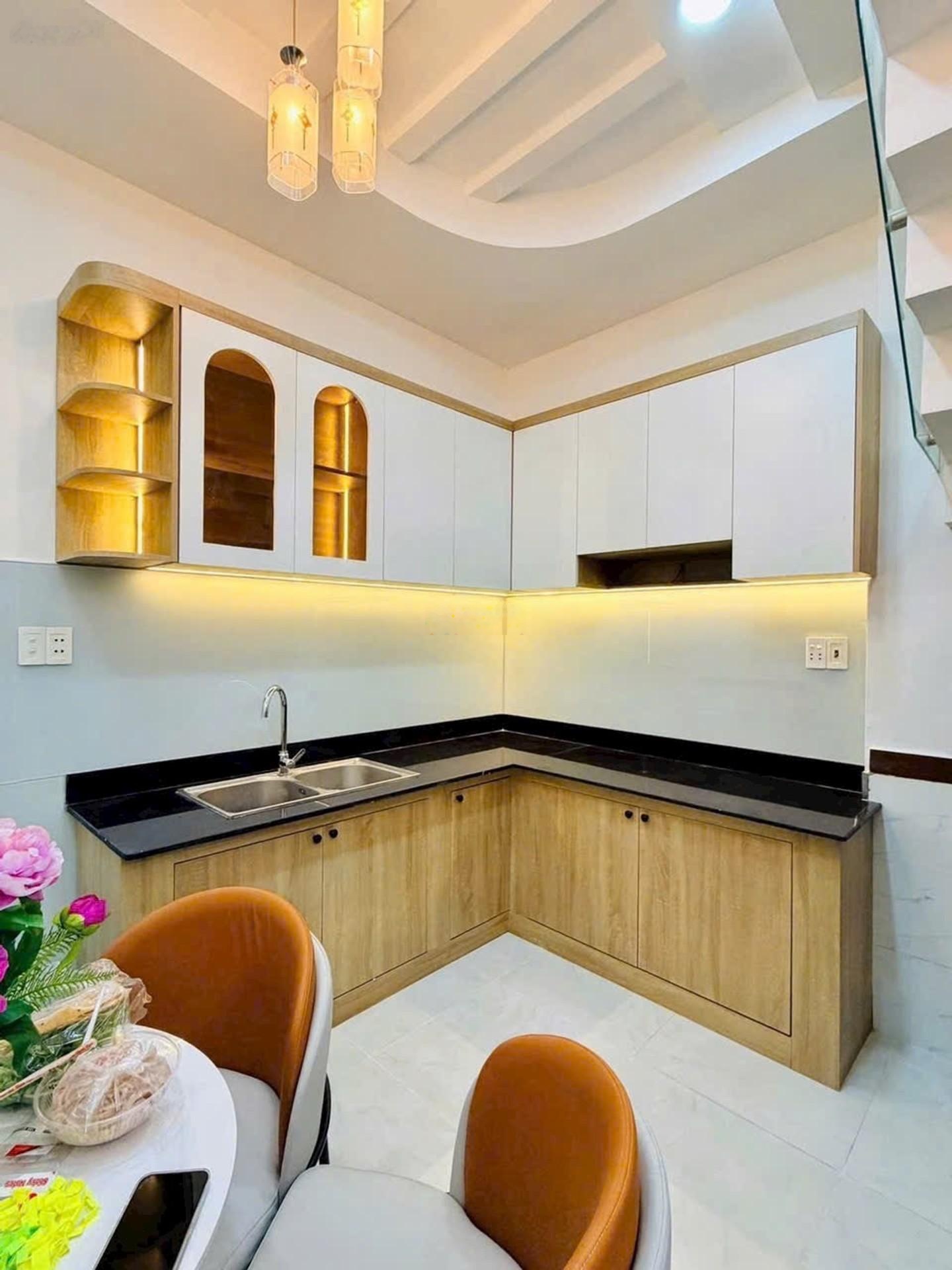 Nhà đẹp quang trung - 35m2 - 2 tầng kiên cố - full nội thất - ngay chợ hạnh thông tây - hơn 4t