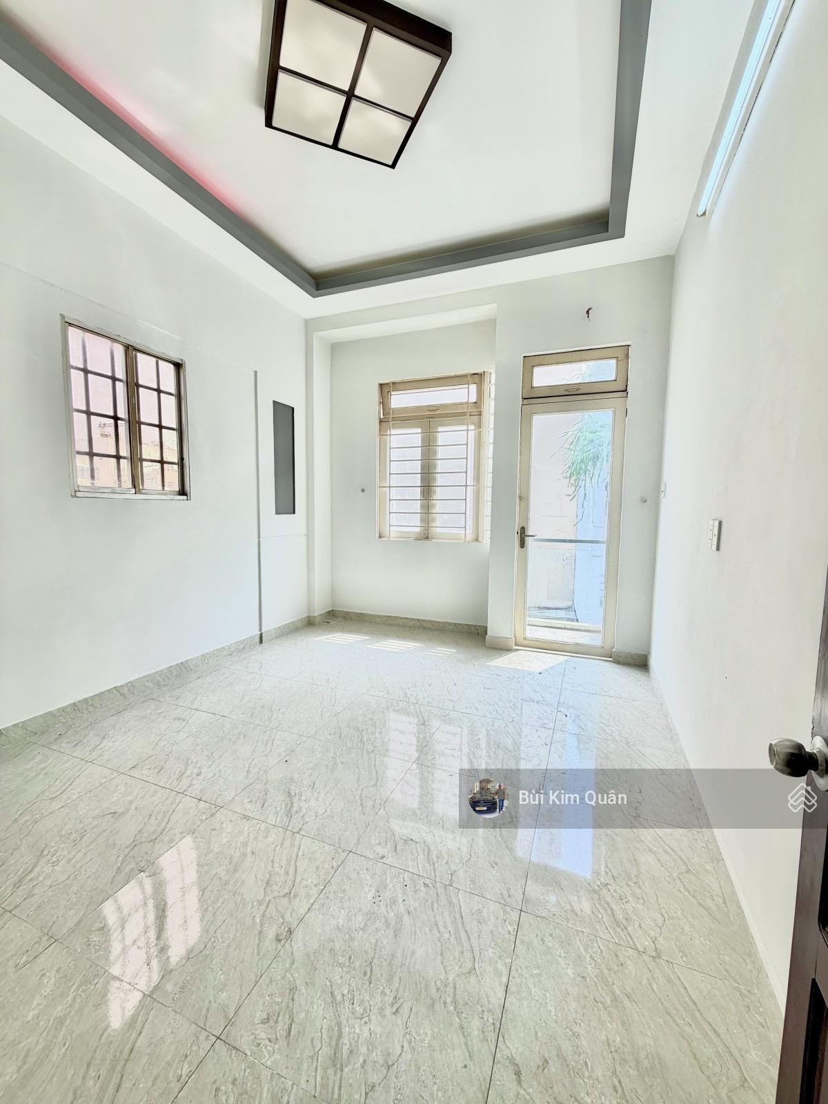 Ô tô tân bình 4 lầu 5pn hẻm xe hơi thông chỉ hơn 5 tỷ (hiếm). kết cấu 1 trệt, lửng,