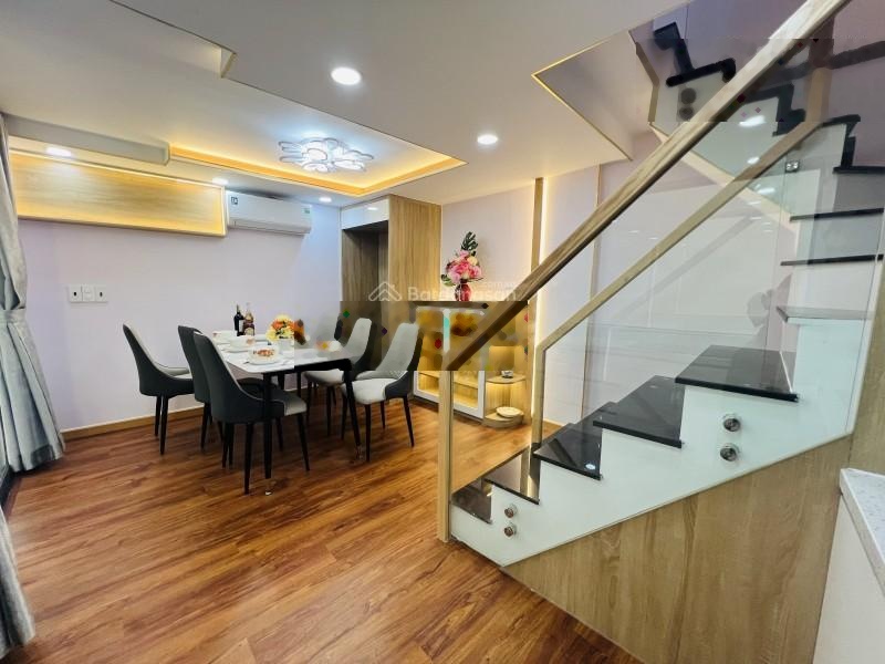 Nhà đẹp quận 1, full nội thất - 5,85 tỷ