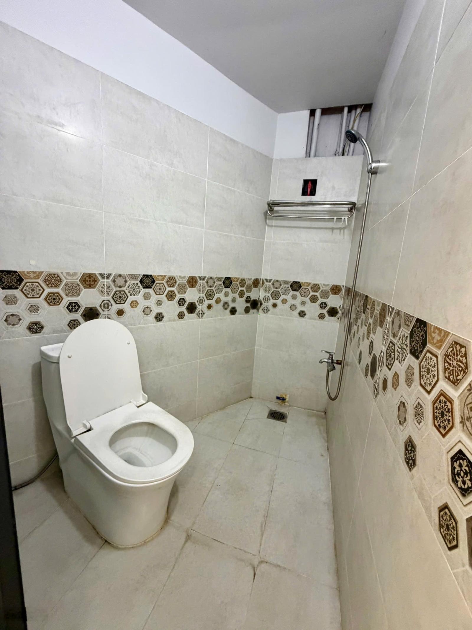 Nhà 27m 2 lầu 3pn 3wc khu tây thạnh hẻm 2m - nhà ở liền 2,7ty