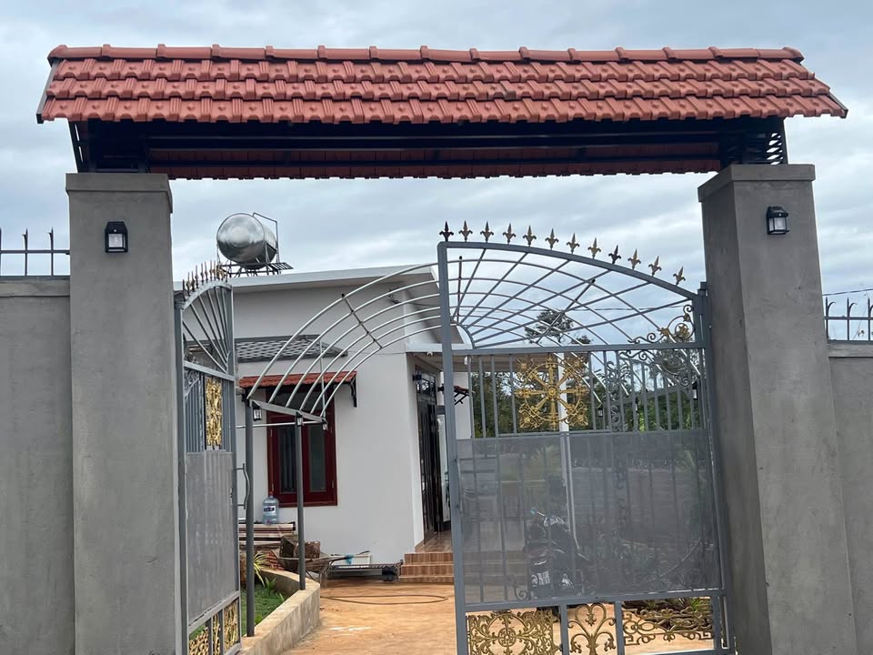 Bán nhà vườn tại khu vực cuối đường Y Moan, tỉnh Đắk Lắk, 500m², giá 2.55 tỷ