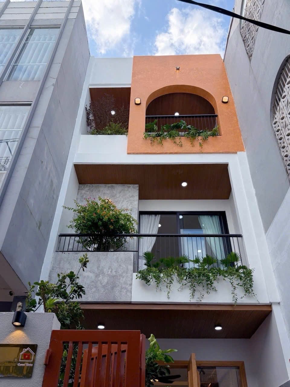 Bán nhà riêng quận Hải Châu, thành phố Đà Nẵng, giá 8 tỷ