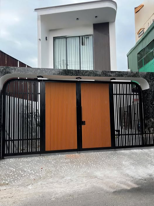 Bán nhà gác lửng tại Phước Tỉnh, Long Điền cũ, gần Hương lộ 5, giá 2.85 tỷ