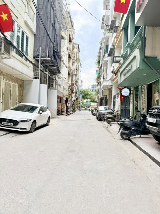 Bán nhà riêng quận Cầu Giấy, thành phố Hà Nội