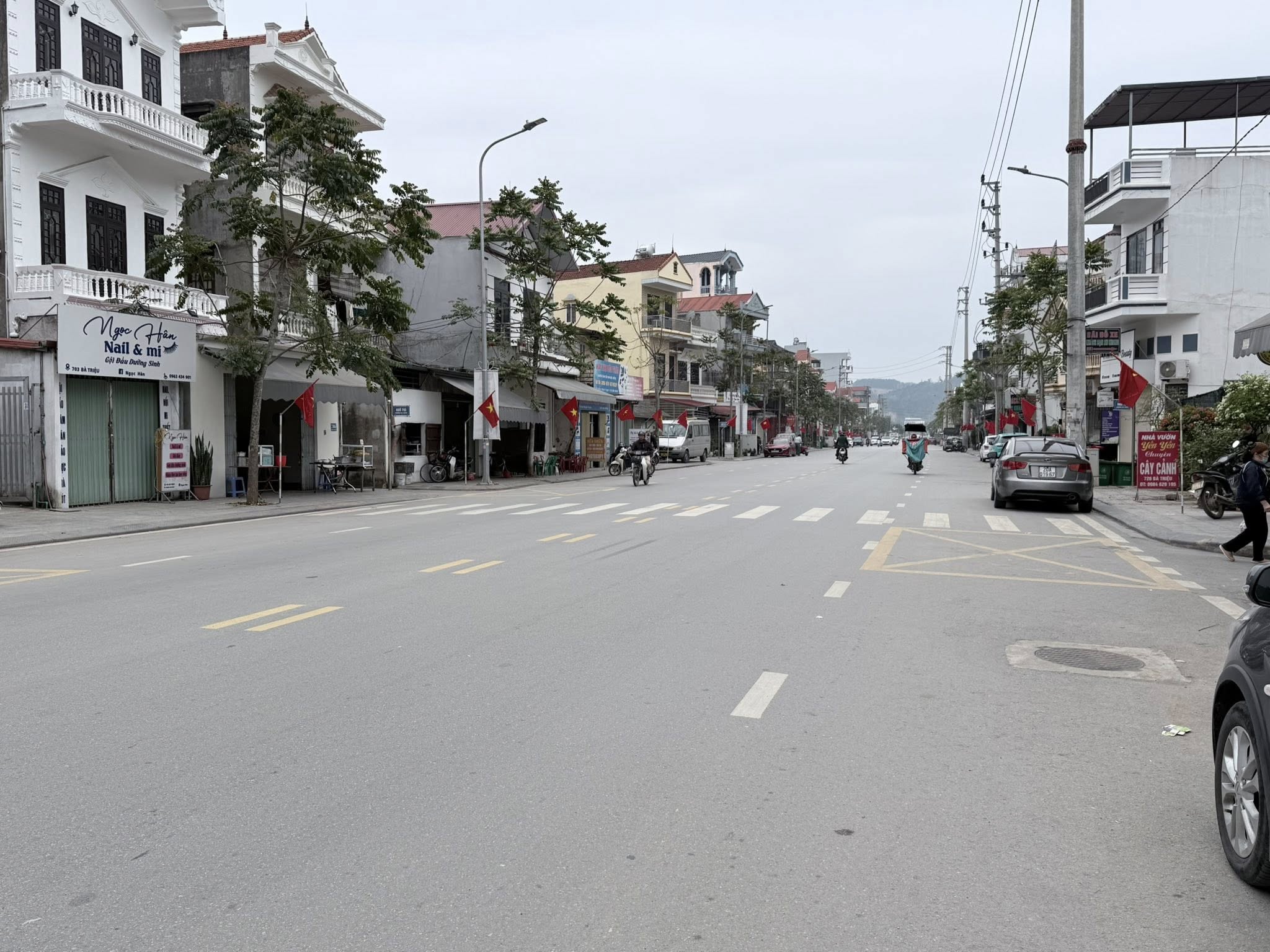 Bán nhà mặt đường Bà Triệu, Lạng Sơn, 100.5m², kinh doanh đỉnh cao