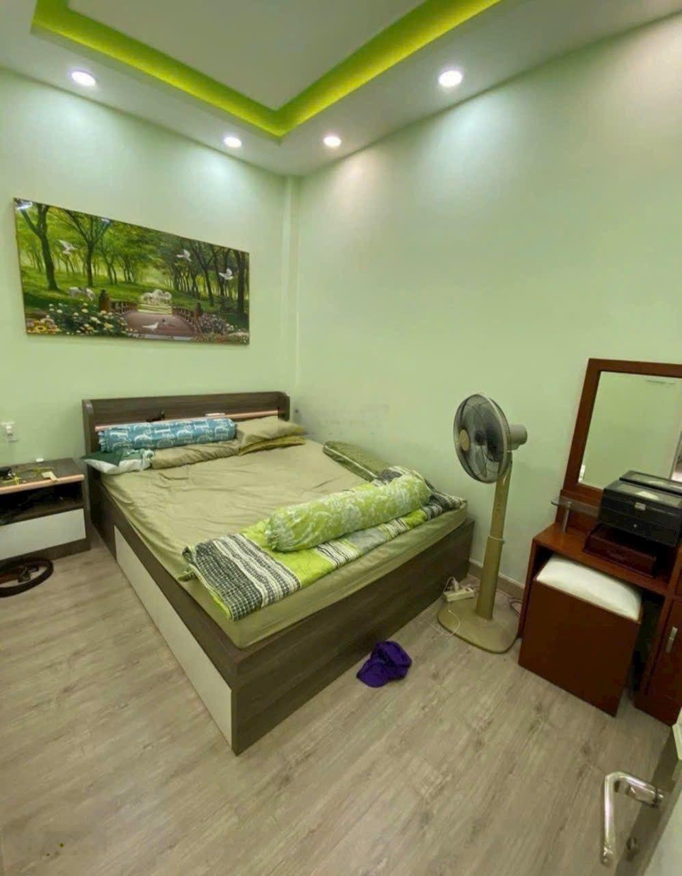 Nhà bán 1 trệt 2 lầu st trước Lý Thường Kiệt, DT 3.8x10 giá 5 tỷ 7