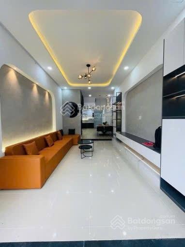 Cần bán nhanh nhà phố Quang Trung-P8 -Gò Vấp, CV Làng Hoa.Giá3tỷ750tr/69m2,đang cho thuê 23tr/tháng