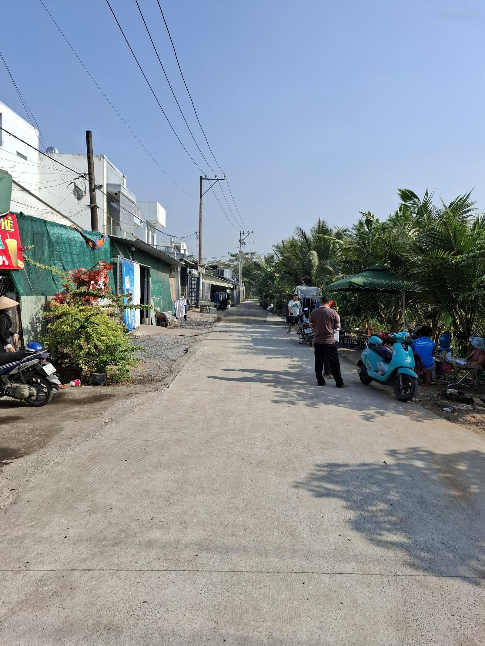 Chính chủ bán nhà sát bệnh viện Chợ Rẫy 2. Nhà 1 T 1 L, 3 PN, 2 WC, DT 32 m2, DTSD 64m2 bao rẻ