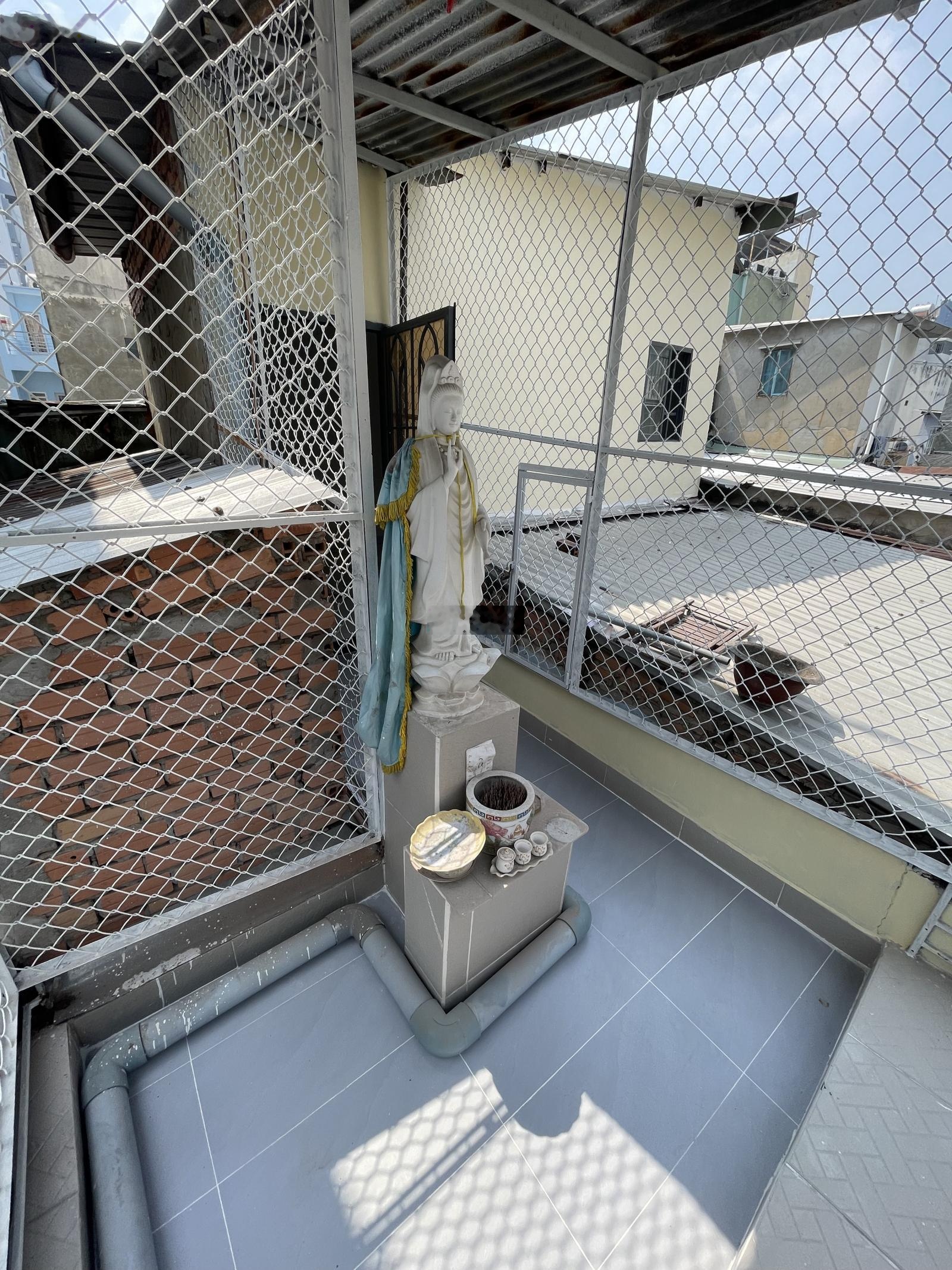 Bán nhà mới chính chủ tại 233/57 Võ Văn Kiệt, 3,6 tỷ, 24.9 m2, SHR