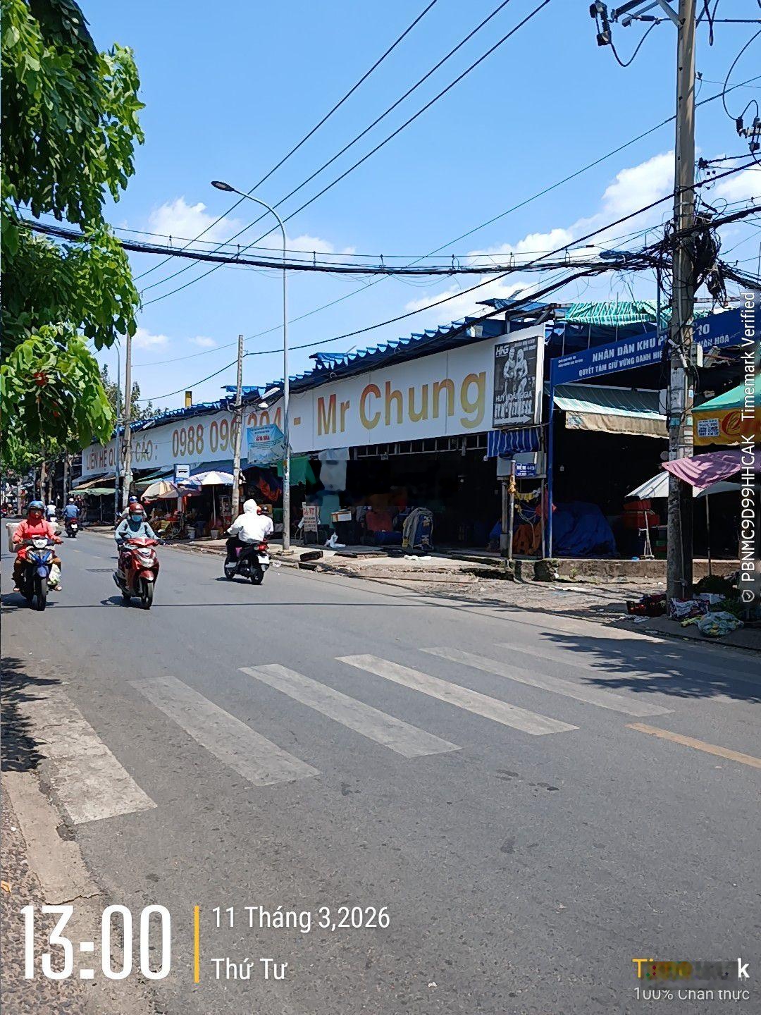 Siêu phẩm. 32m. 2pn.2wc. hương lộ 2. ngay chợ ngã tư 4 xã...shr