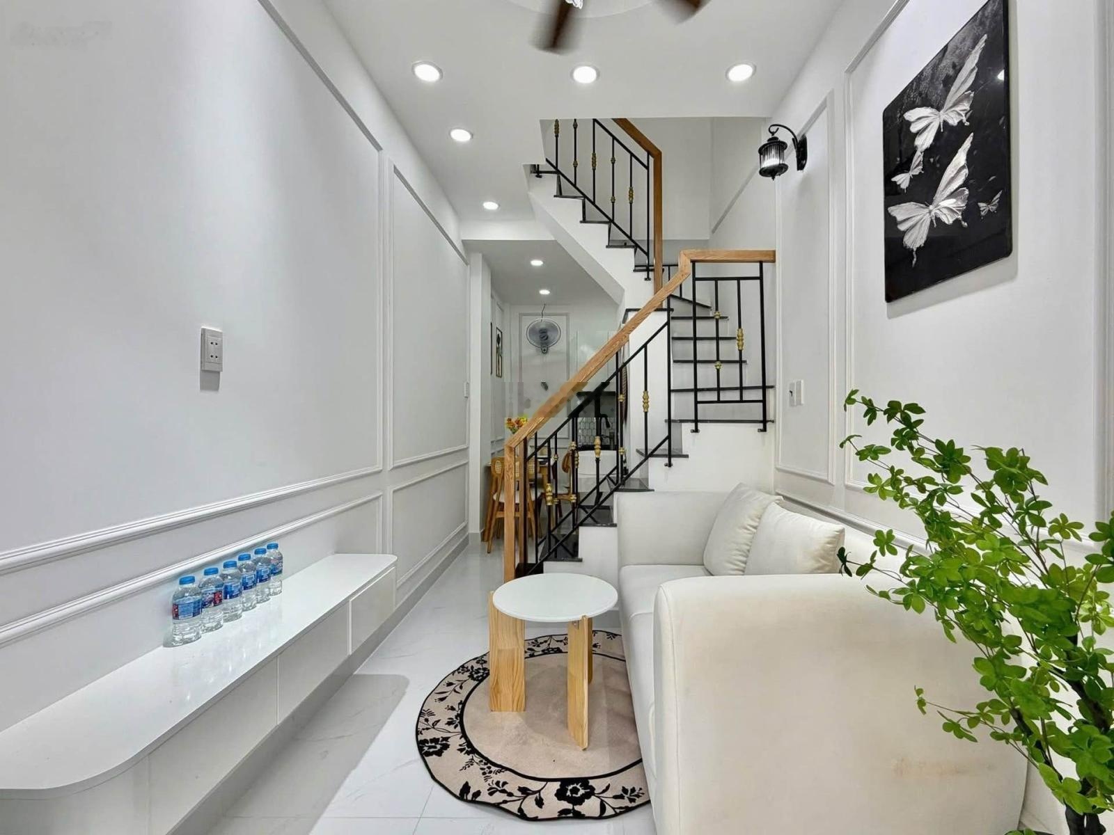 Nhà đẹp gò vấp 3 phòng ngủ giá chỉ 3 tỷ 4