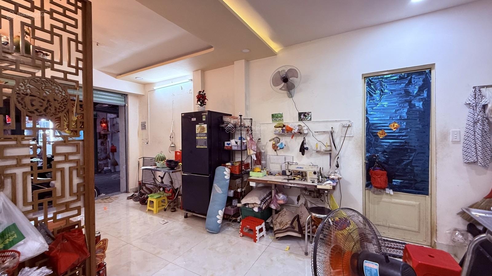 Bán nhà nở hậu tài lộc hxh 5m lê hồng phong q10 - 5 tỷ