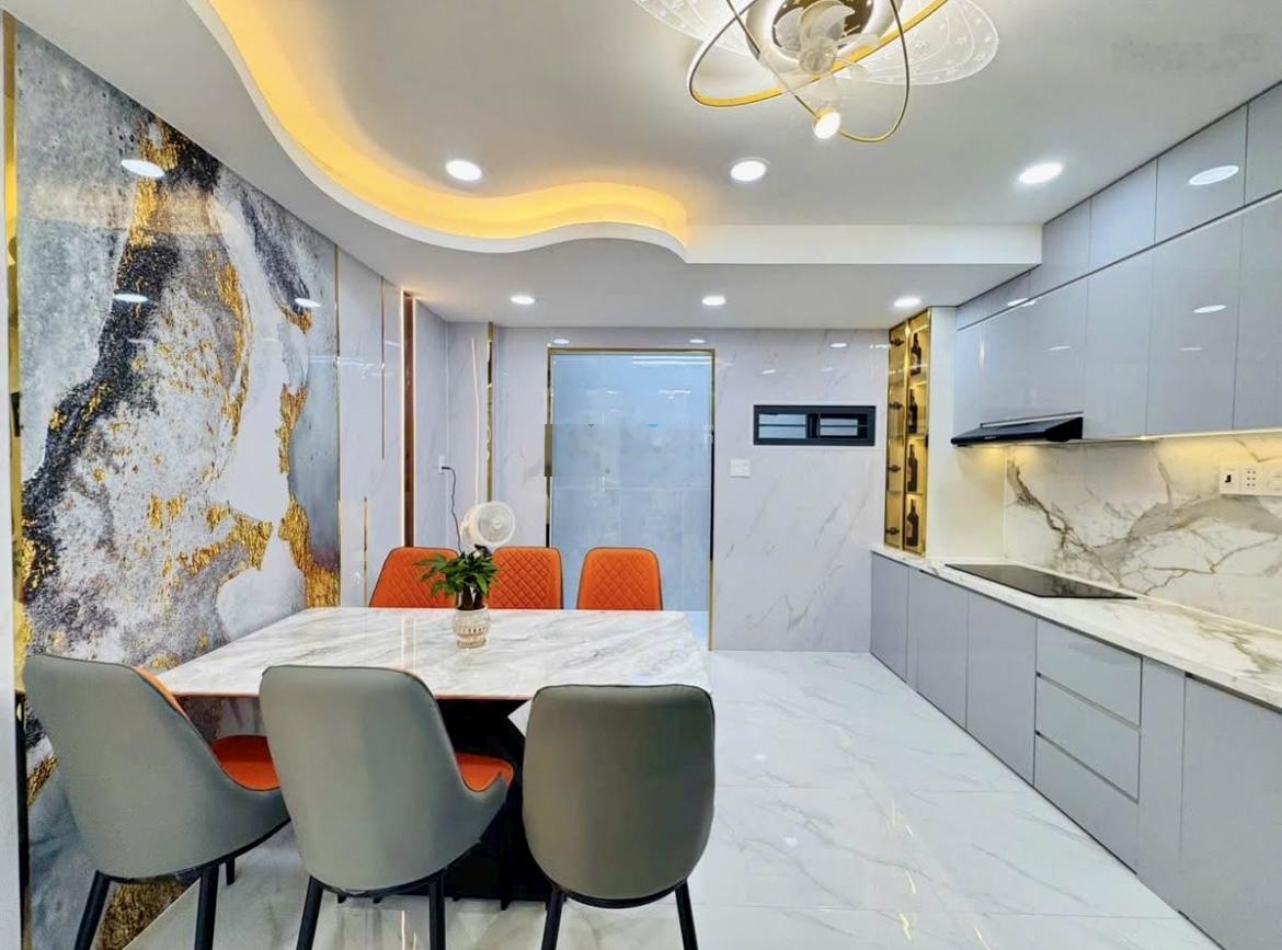 Bán nhà hiện đại nội thất full Hoàng Hoa Thám-Bình Thạnh.Giá 4tỷ1