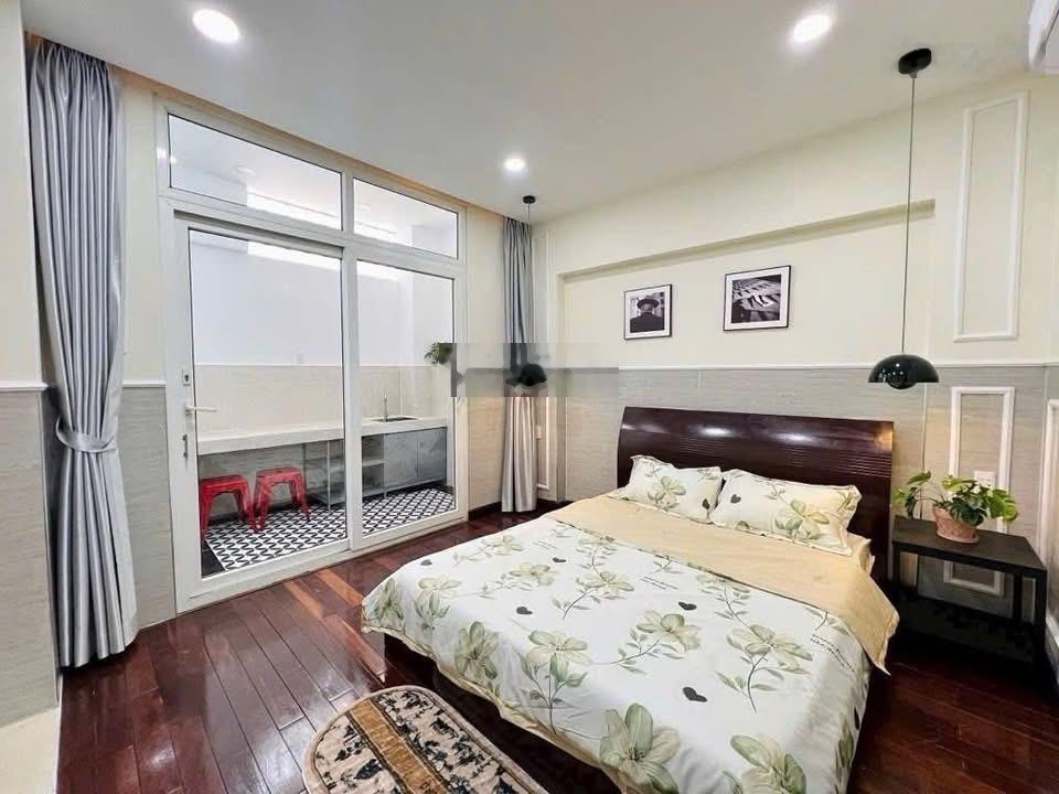 Căn nhà tâm huyết từ chủ - Đường Trần Cao Vân - DT vuông 43,7m2 - Gần hồ Con Rùa - Sổ sẵn - 2,370