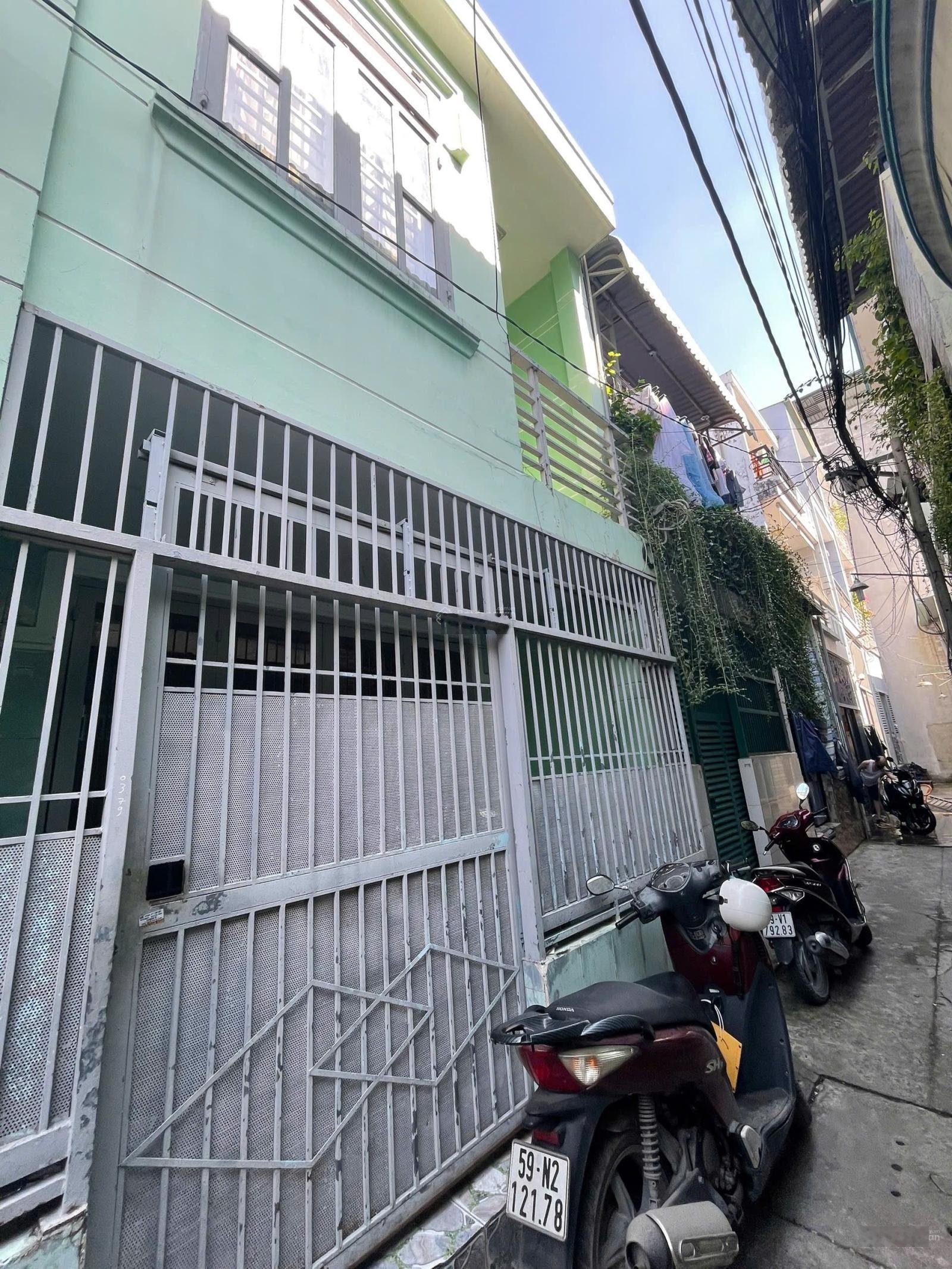 Cho thuê nhà nguyên căn thạnh xuân q12 gần cầu vượt ngã tư ga , gò vấp