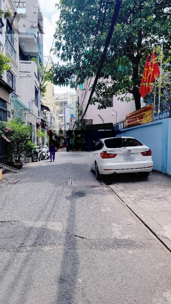 Chủ nhà đi định cư siêu sale giá sốc 24m2 3 pn hẻm xe hơi khu vip cư xá Lữ Gia chỉ nhỉnh 4 tỷ