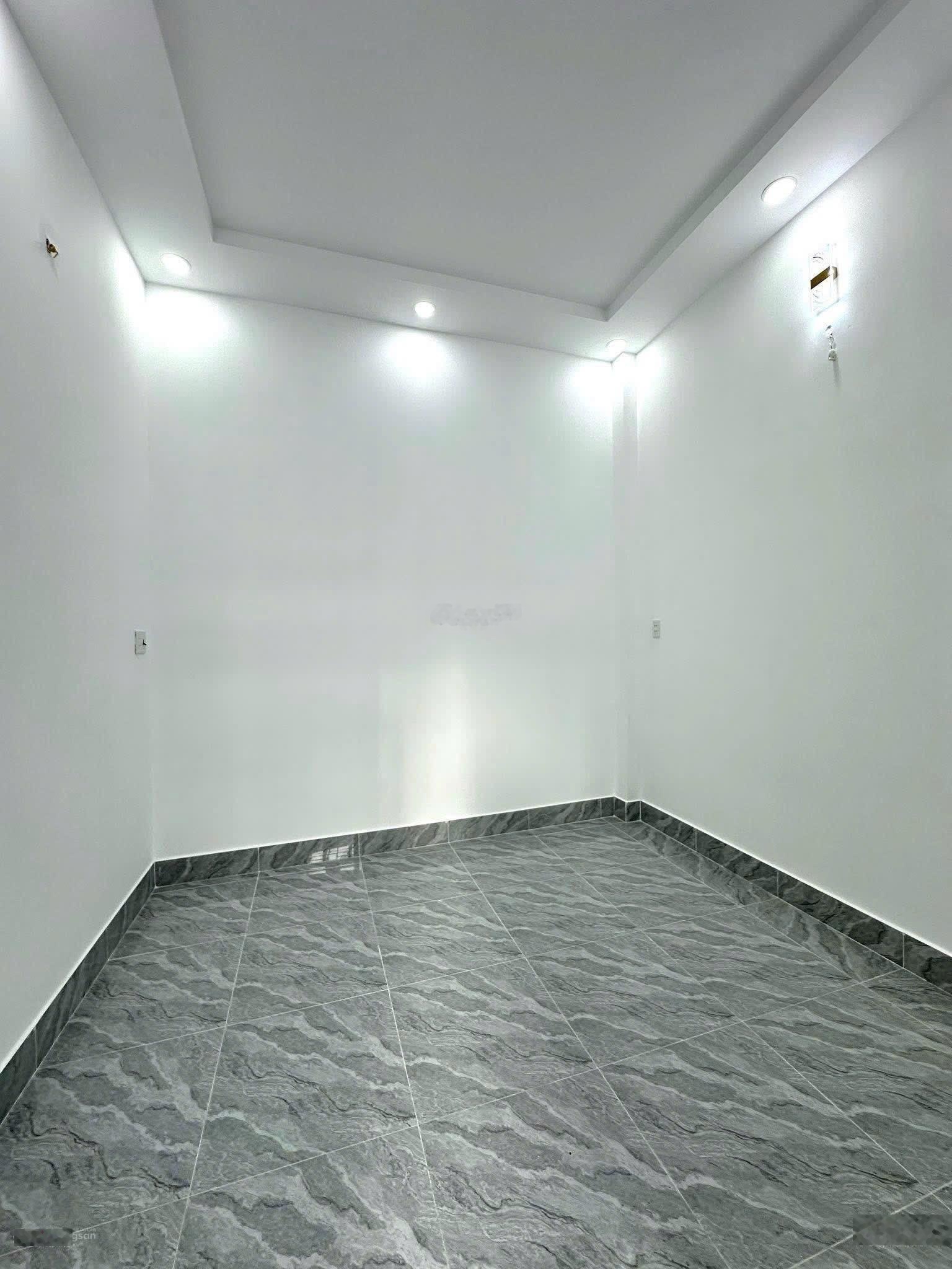 Đi định cư bán nhà Trường Sa P17 Bình Thạnh. 3tỷ560/78,6m2 gần chung cư Trường Sa. Cho thuê 22tr/th