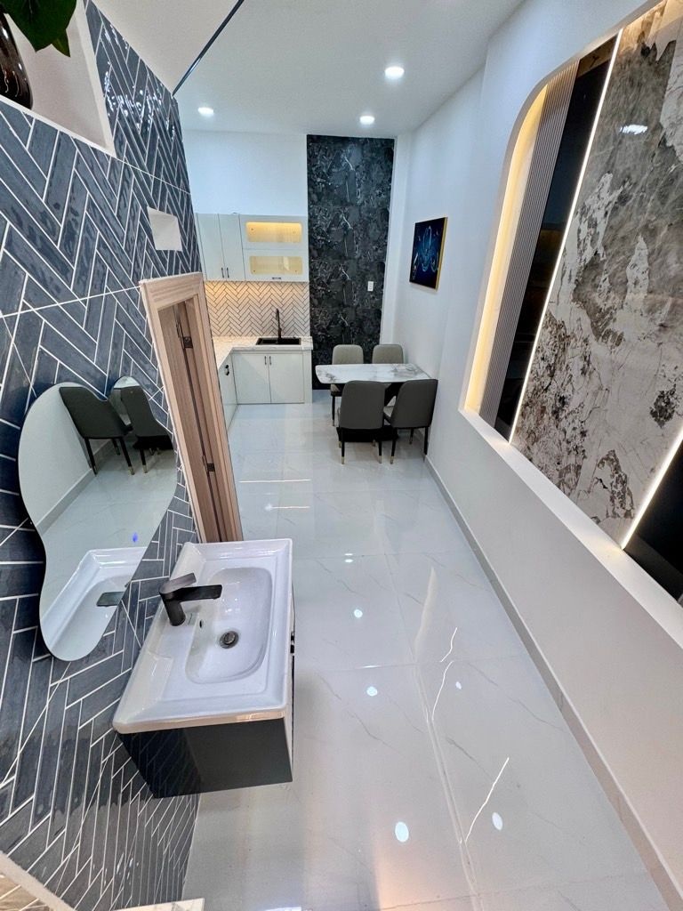 Siêu phẩm Lê Đức Thọ, Gò Vấp, 3x10m vuông vức, Hẻm 3m sát HXH, 2 tầng BTCT, Chỉ 4.15Tỷ TL