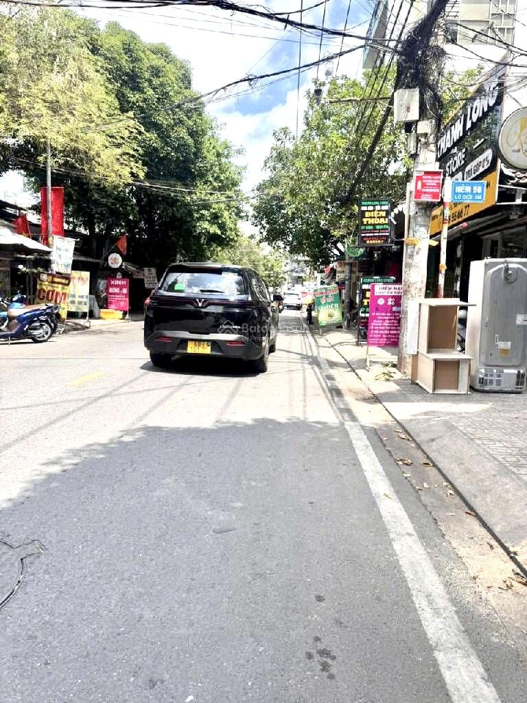 Hxh - nhà 3 tầng nguyễn hữu tiến gần aeon tân phú và đại học công thương, chỉ 4tỏi