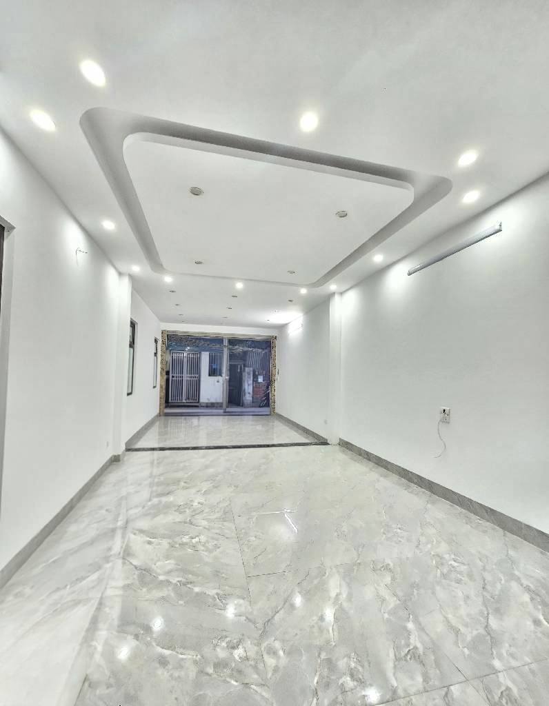 Bán nhà mới Long Biên, giá tốt nhất khu vực