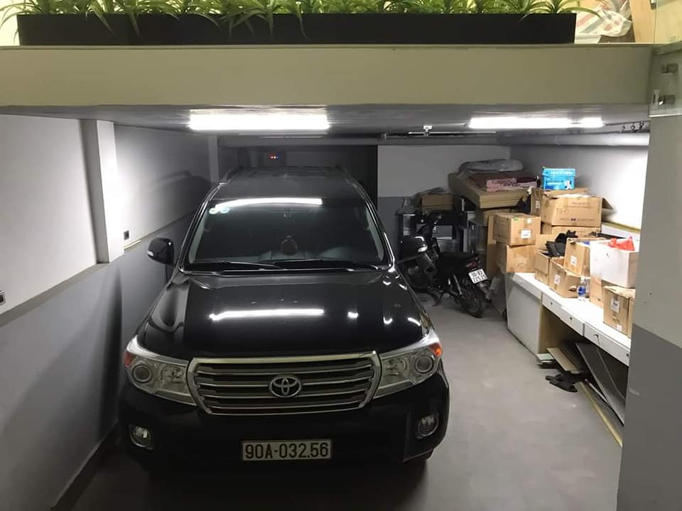 Bán nhà Lạc Long Quân, Võng Thị, Tây Hồ, dân xây, full nội thất