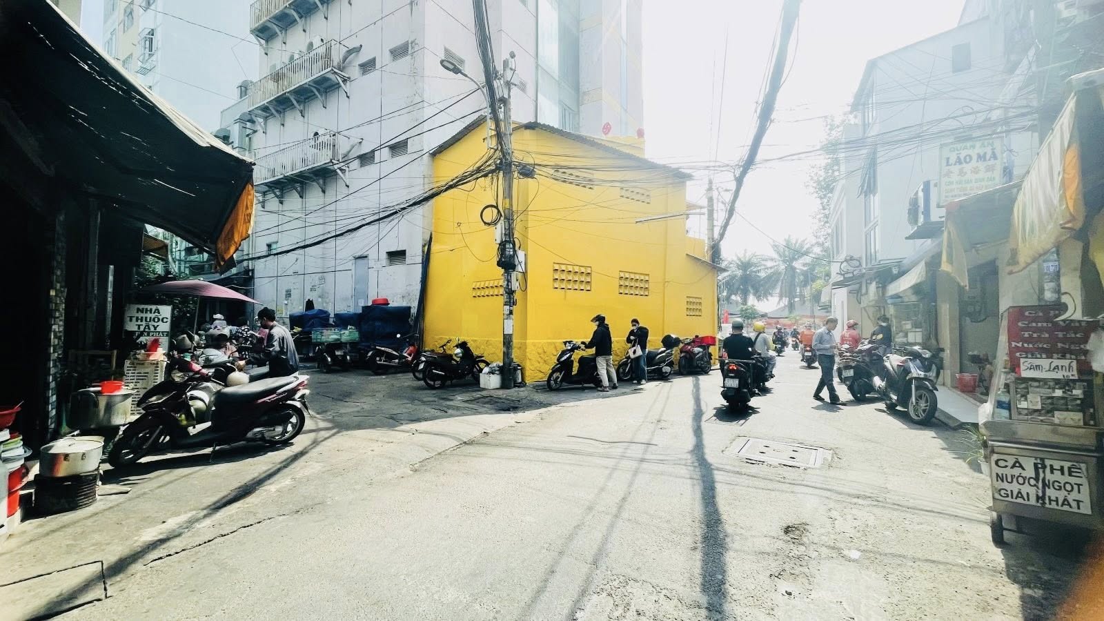 Bán nhà mới, hẻm 4m kế mặt tiền Trần Phú, Quận 5, 39m2, giá 8.8 tỷ