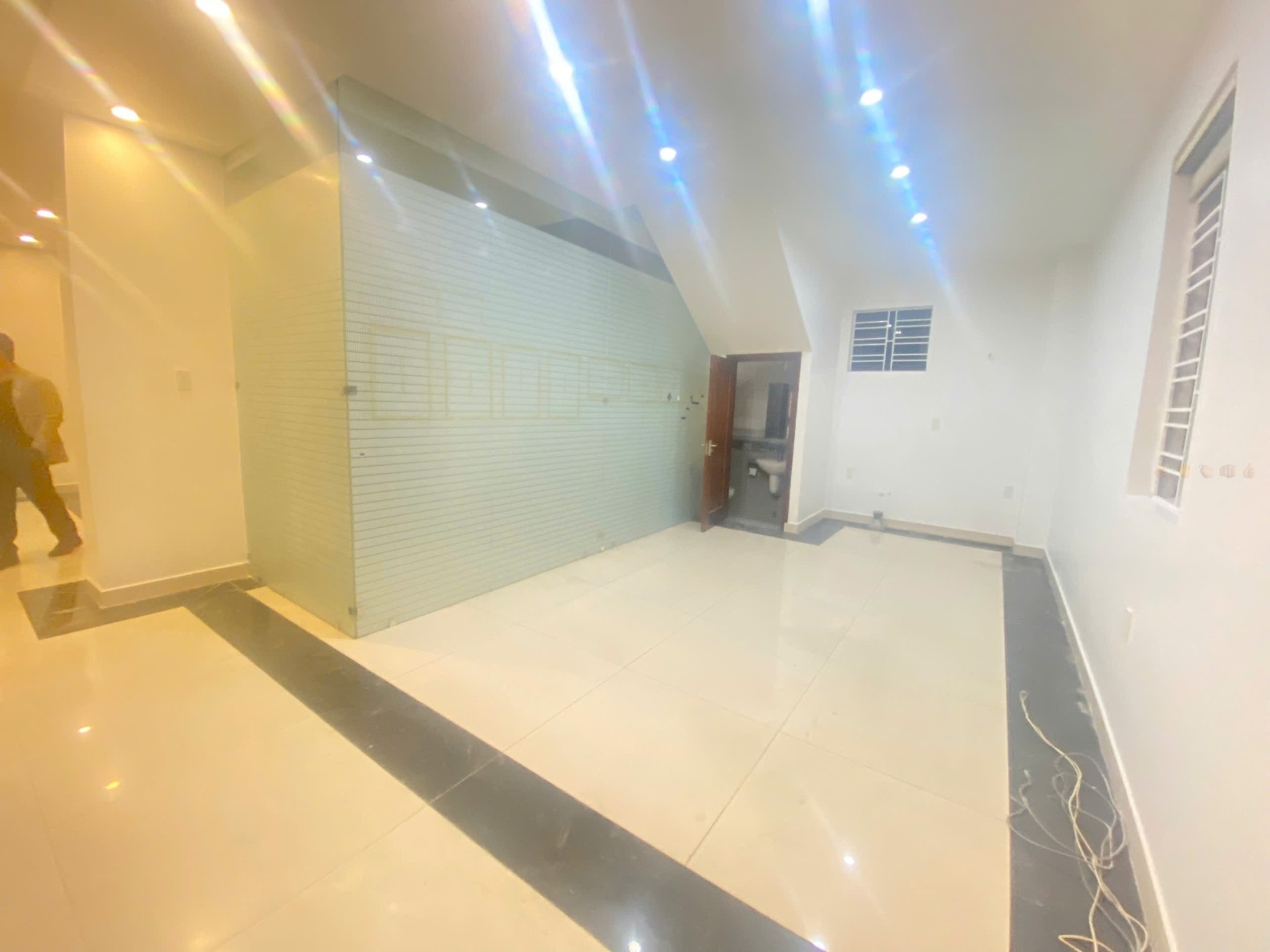 Cho thuê văn phòng co-working quận Lê Chân, thành phố Hải Phòng, giá 10 triệu/tháng