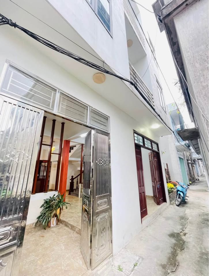 Bán nhà phường Trần Lãm, vị trí đẹp, ngõ rộng, nhà còn mới