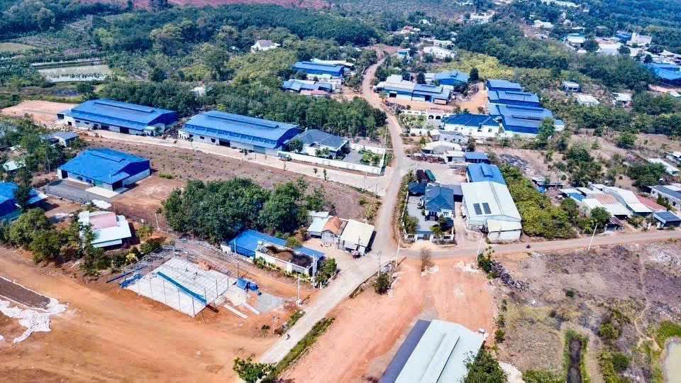 Bán đất thổ cư tại Long Hà, Phú Riềng, diện tích 220m2 sẵn 100m2 thổ cư, giá 320 triệu