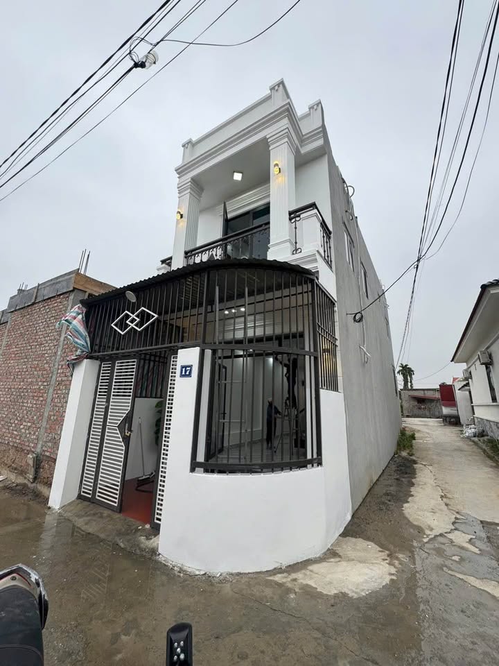 Nhà 2 tầng xinh xắn, diện tích 56m2, hướng Tây, tại Đào Yêu, An Dương