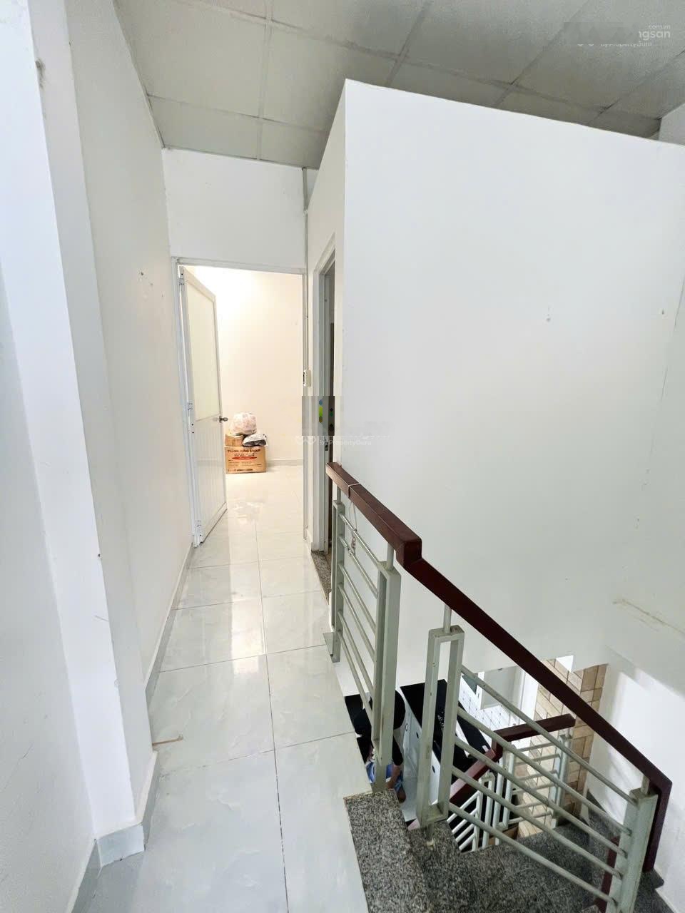 Bán nhà âu cơ 1/xẹt phường 10 tân bình cạnh khu bàu cát 2 pn nhỉnh 3 tỷ!