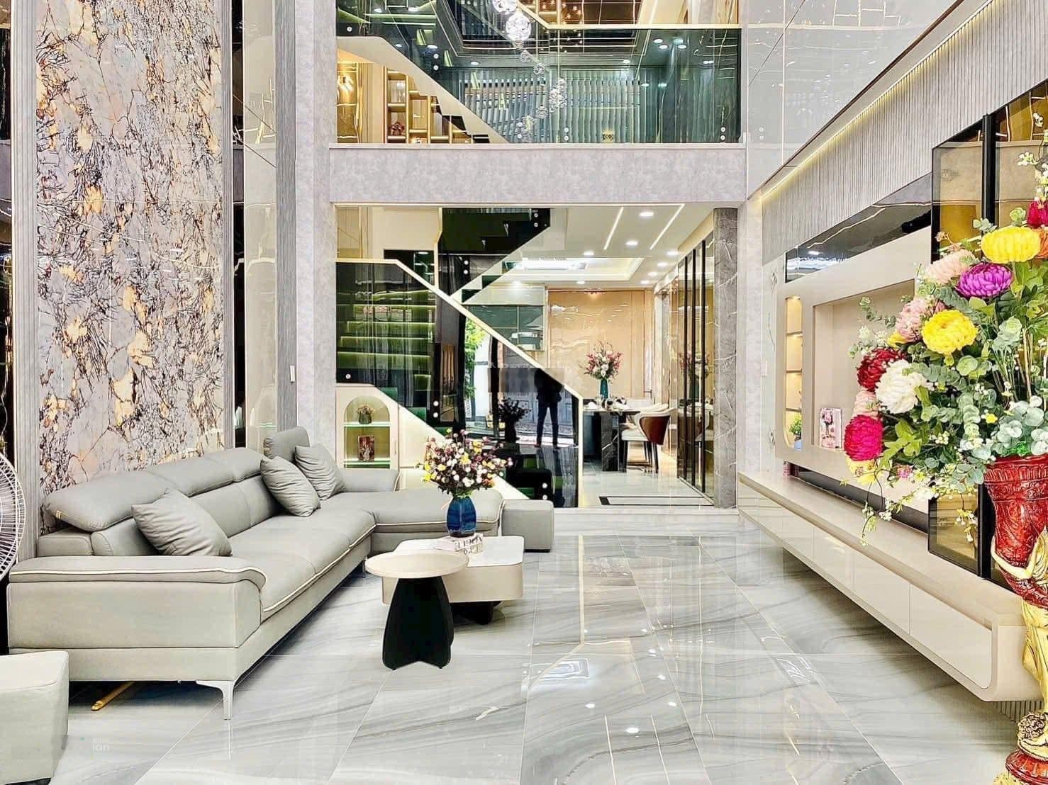 Chính chủ bán nhà ngay Lý Văn Phức-Q.1, giá 5Tỷ190/66m2, đang cho thuê 30tr, cách chợ Tân Định 400m