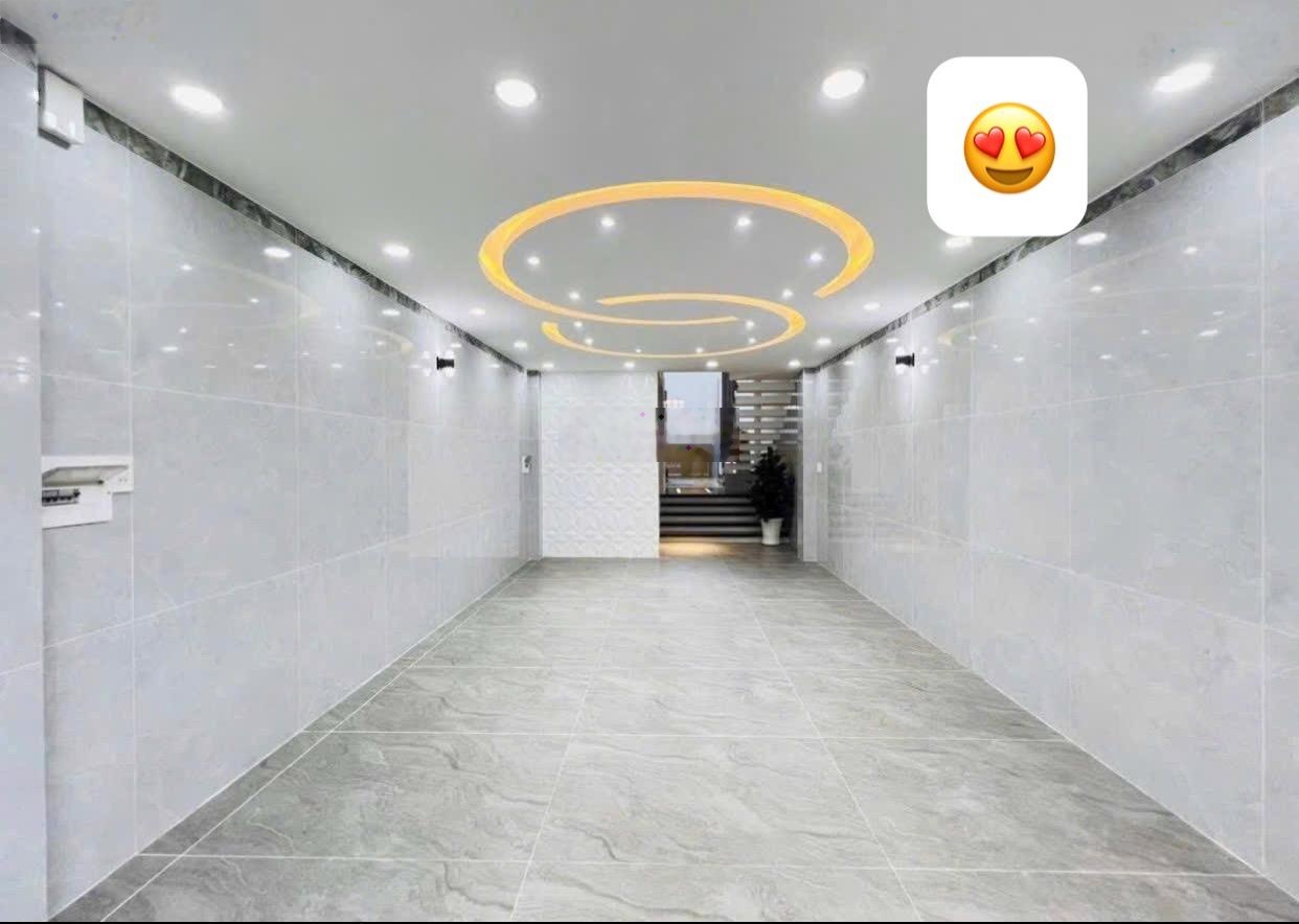 Cô Hạnh bán gấp nhà đi định cư Đ Thành Thái, P14 Quận 10. Giá 4ty490/77,4m2, còn HĐ thuê 22tr/th