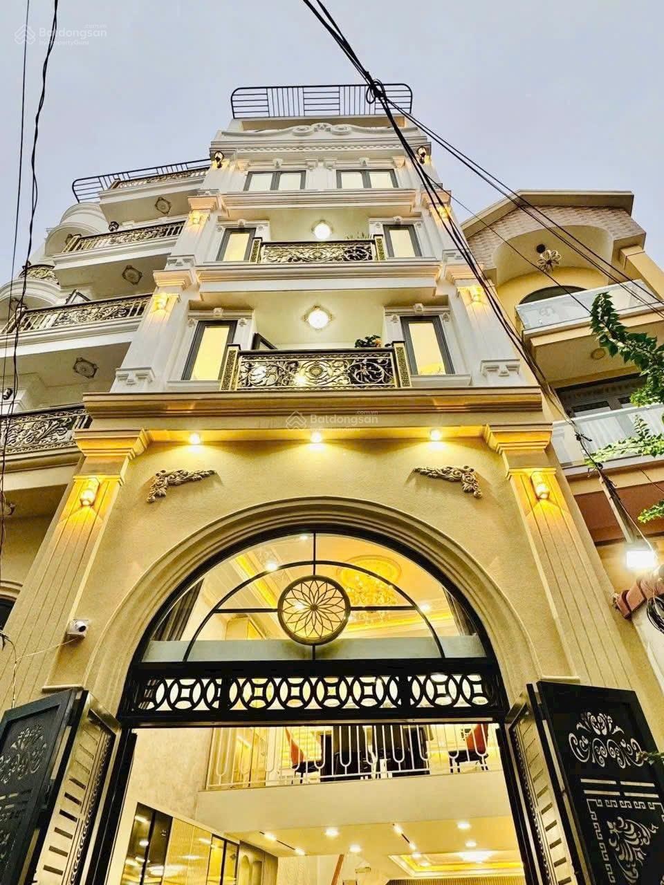 Nhà đẹp DT 32,4m2 giá 2tỷ980 đường Lê Đức Thọ P16 Gò Vấp