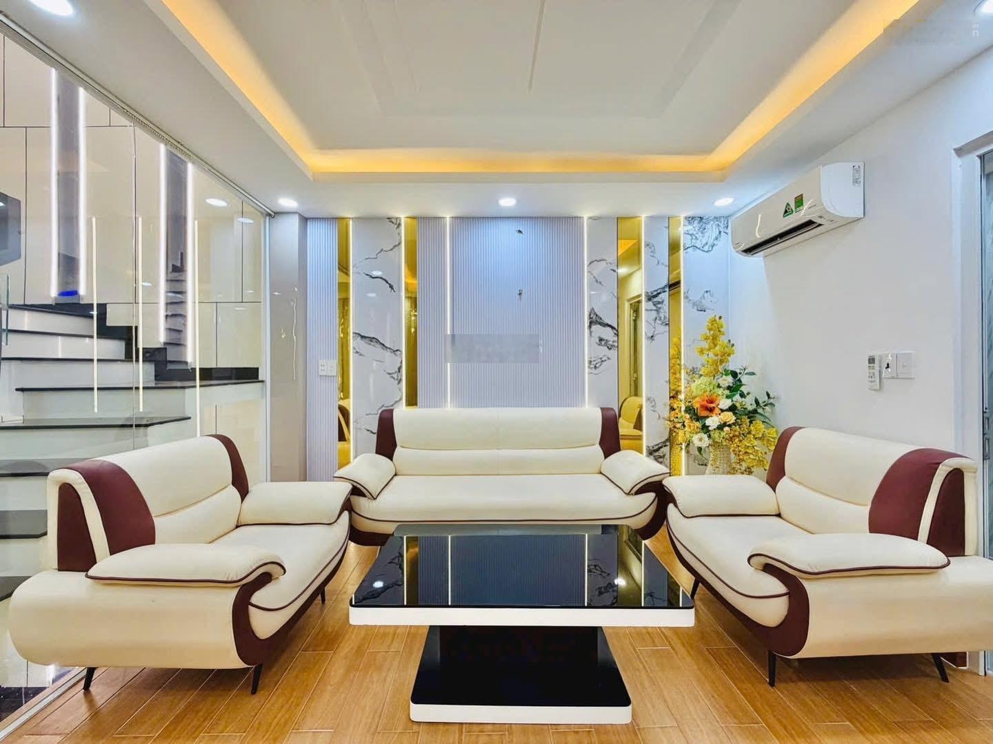 Nhà có dòng tiền thuê tốt 22 triệu/tháng Lê Văn Sỹ, Phường 1, Tân Bình. Giá 5 Tỷ 100/75m2