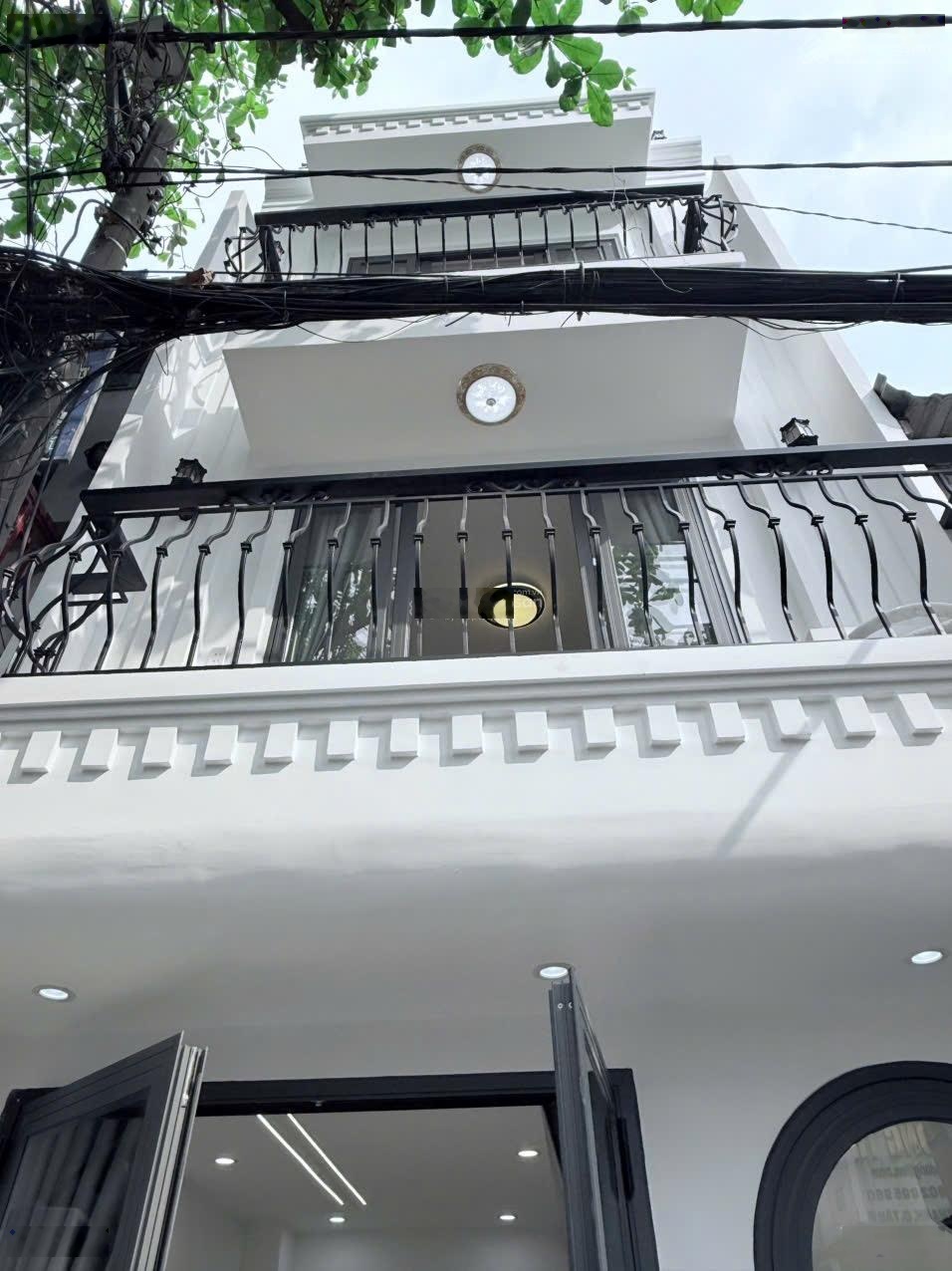 Bán nhà mới đường Văn Cao - Phú Thạnh - Tân Phú