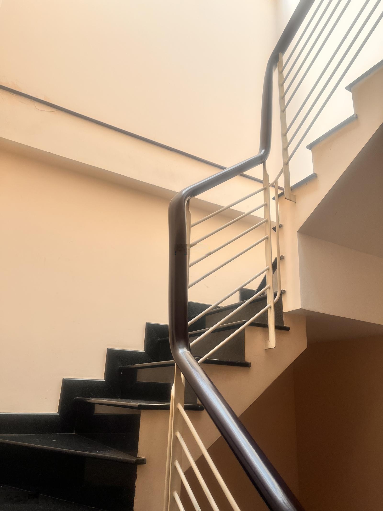 Quận 10, Bà Hạt, 4 tầng, 40m2, chủ giảm mạnh còn 8,5 tỷ