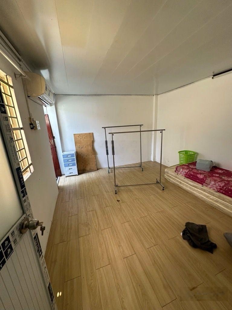 Nhà ngay chợ thị nghè - gần mặt tiền phan văn hân - 30m2- sổ đẹp - 3.9 tỷ