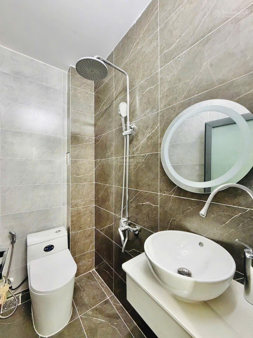 [ 1 TỶ 850 ] Nhà NHẤT CHI MAI , Tân Bình . DT 37m2 - Sổ riêng . LH 0903632392 QUÂN