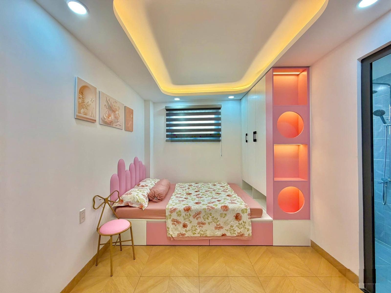 Chỉ 4ty1 sở hữu ngay nhà Ngô Tất Tố Bình Thạnh, dt 70m2, nhà thiết kế sang trọng, sổ hồng riêng