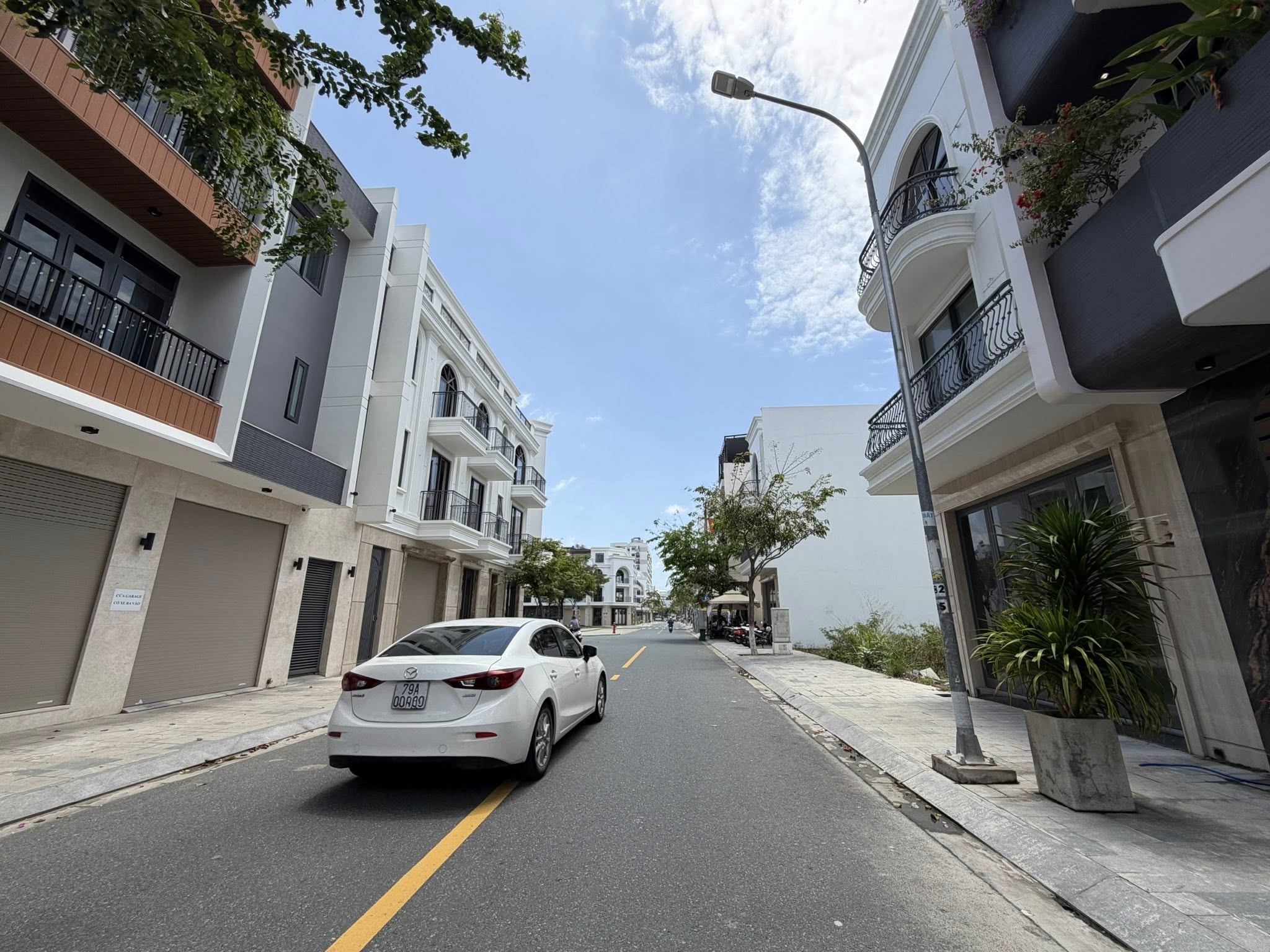 Bán lô đất mặt tiền A2, khu đô thị VCN Phước Long 2, Nha Trang, giá 8.97 tỷ