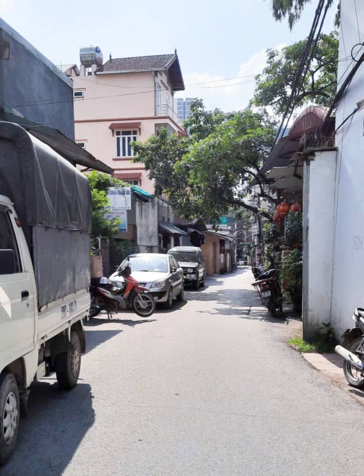 Bán nhà trung tâm Tây Mỗ, diện tích 40m² x 4 tầng, mặt tiền thoáng sáng, ngõ thông các ngả, giá 6.8 tỷ