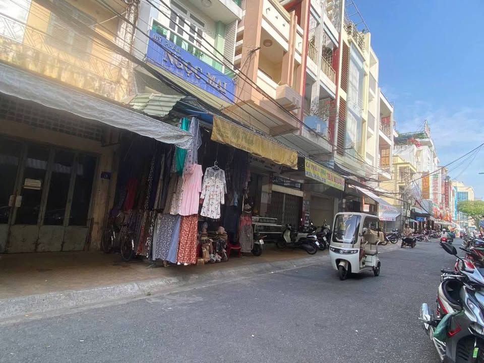 Bán nhà riêng thành phố Bến Tre, tỉnh Bến Tre, giá 10 tỷ