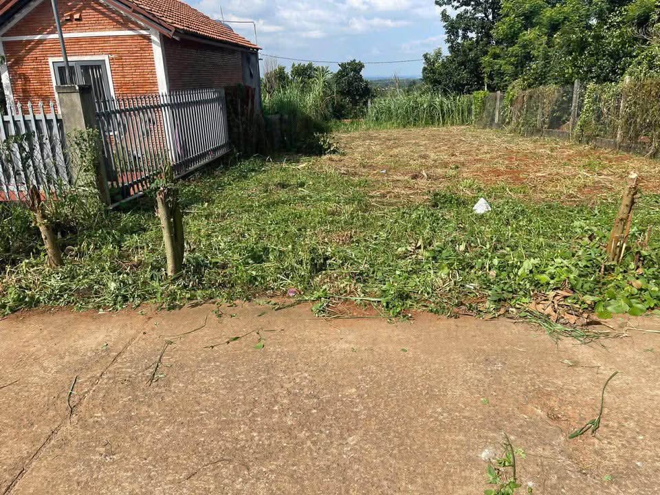 Bán lô đất đẹp tại tổ dân phố 8, phường Buôn Ma Thuột, giá 1.35 tỷ