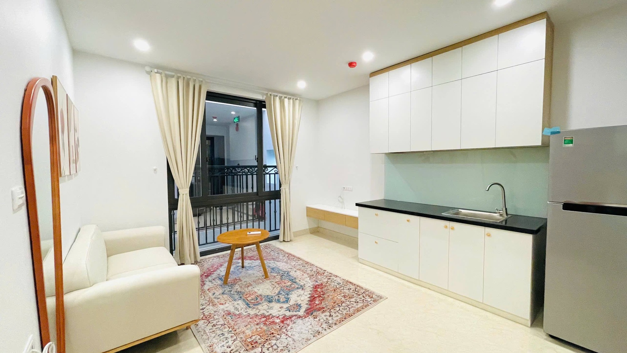 Bán nhà 5 tầng giữa làng cổ Đông Ngạc, môi trường sống lý tưởng cho gia đình