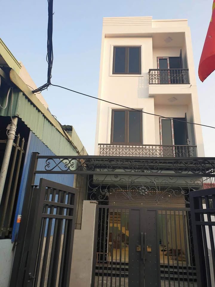 Bán nhà trung tâm quận Kiến An, Hải Phòng, đường trước nhà 7m, ô tô đánh võng