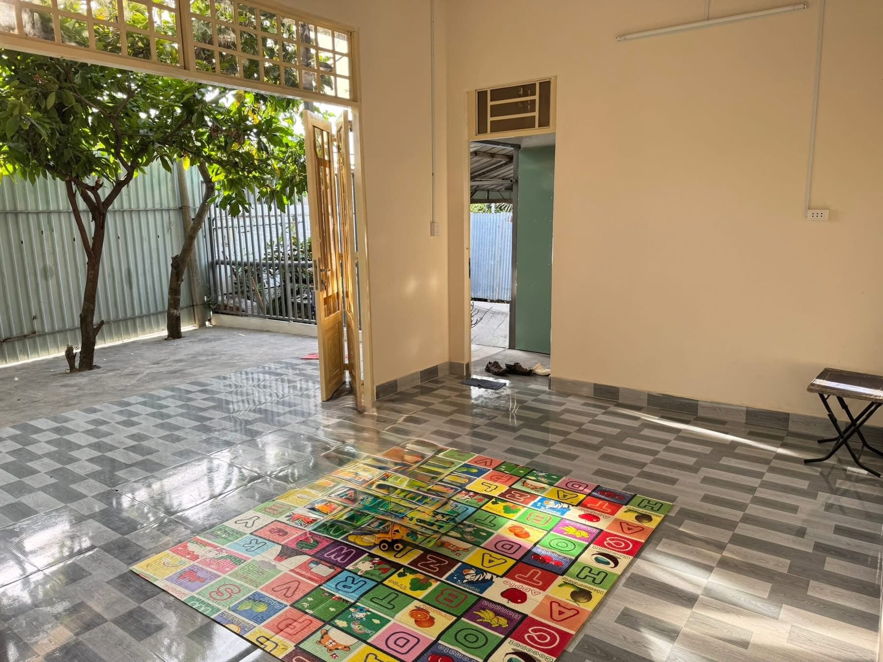 Cho thuê nhà nguyên căn hẻm Bình Quới, phường 28, Bình Thạnh, giá 9.5 triệu/tháng