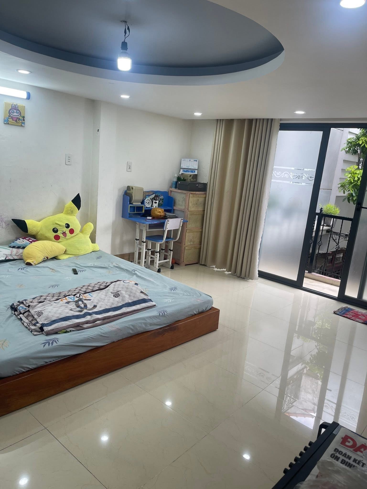 Bán nhà kiệt Ông Ích Khiêm, đoạn gần biển Nguyễn Tất Thành, giá 4.65 tỷ